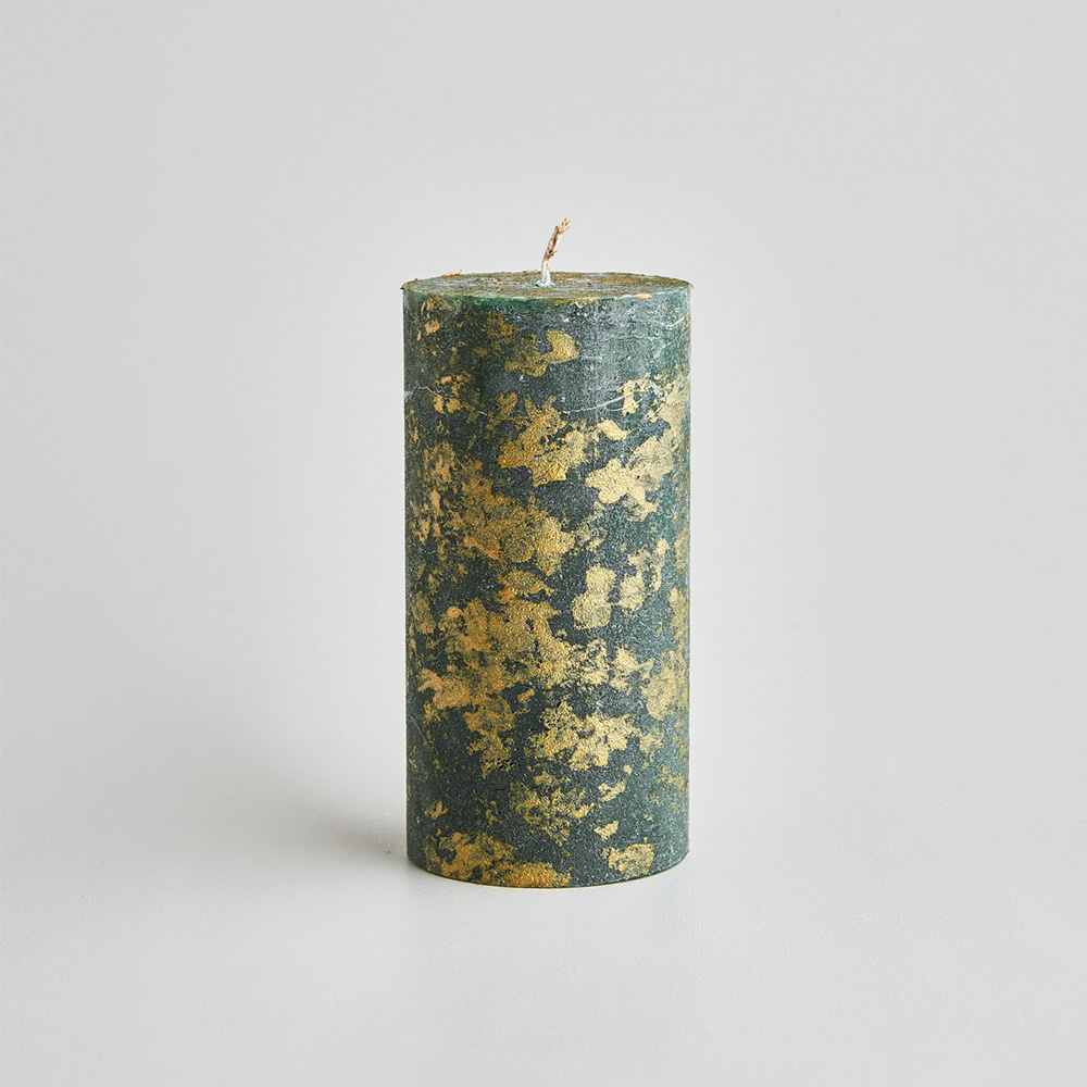 winter-thyme-scented-gold-marbled-candle01